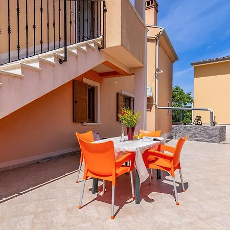 Amazing In With Kitchen Apartmán Gajana